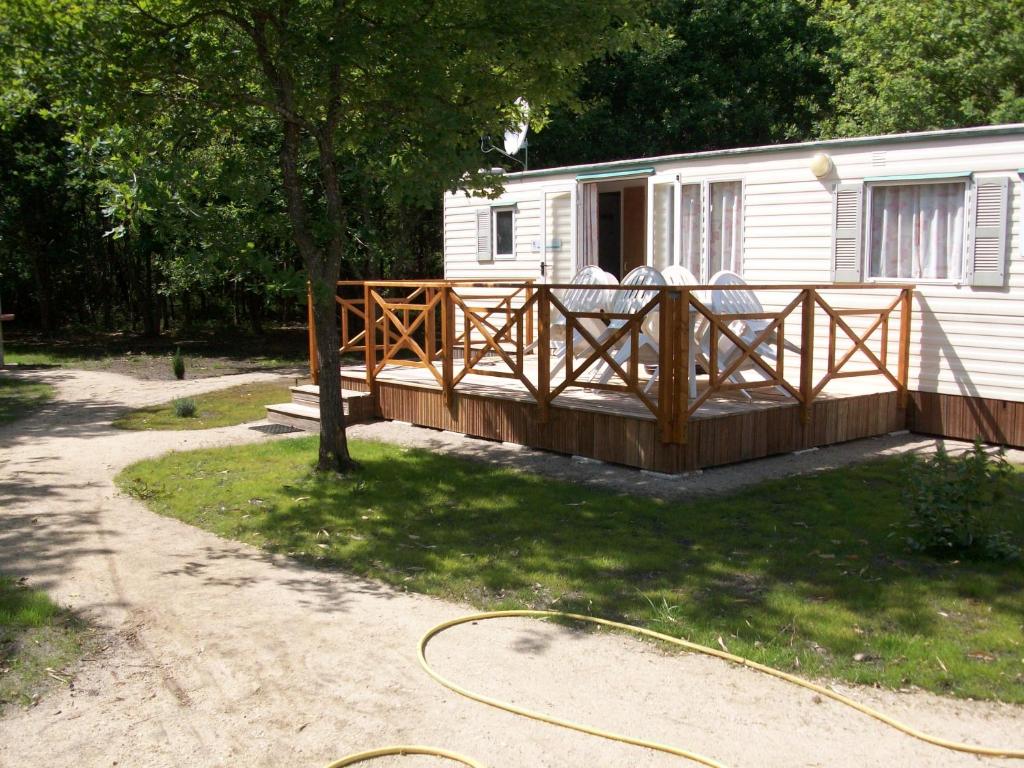 Camping Mobilhome 1 calme et tranquilité 1256 Les Garrouils Ouest 33930 Vendays-Montalivet