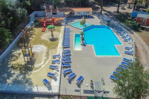 Mobilhome 4/6 personnes proche La Palmyre, Royan
