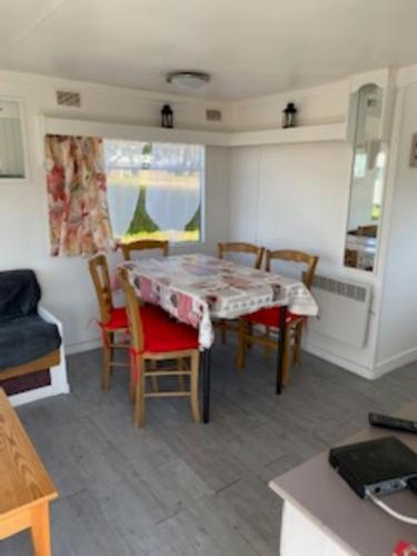 Mobilhome 4pers avec terrasse