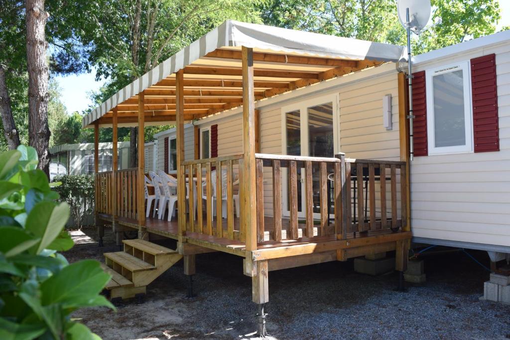 Mobilhome 526 3ch/2SDB camping 4* La Réserve SIBLU Gastes 1229 Avenue Félix Ducournau, 40160 Gastes