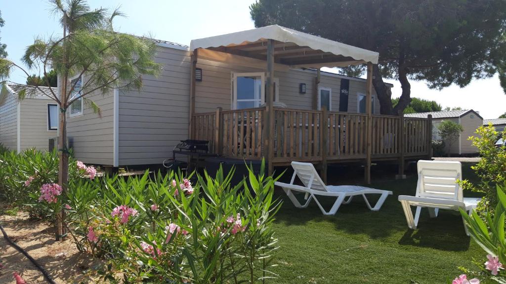 Mobilhome 6 à 8 personnes Voie des Flamands Roses Camping Mar Estang, 66140 Canet-en-Roussillon