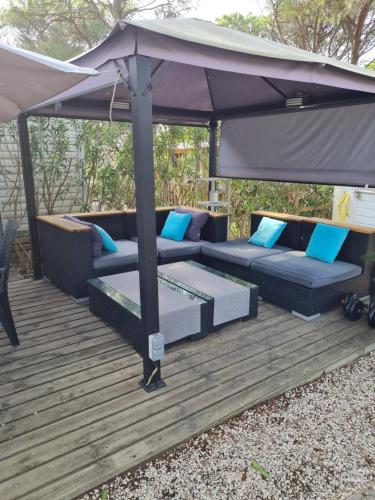 Mobilhome 6personnes camping oasis village 5 etoiles