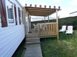 Camping Mobilhome Appolon Avenue de La Palmyre 17570 Les Mathes -1