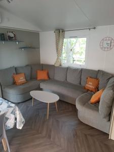 Mobilhome CA83 La Carabasse