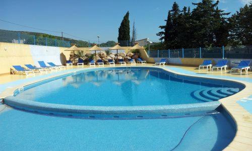 Camping MOBILHOME COTE MER camping trois étoiles 27 Route de Montpellier 34110 Vic-la-Gardiole