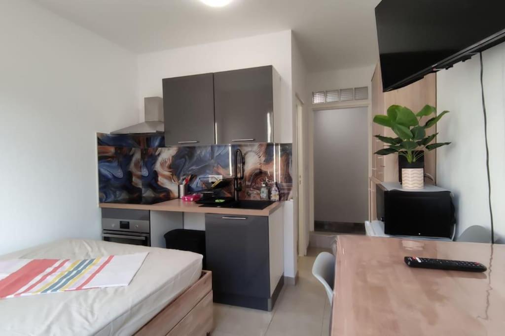 MOBILHOME TOUT CONFORT 2 CH 4 PERS DEAUVILLE 14800 Vauville