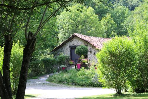 Camping Moulin De Chaules Saint-Constant france