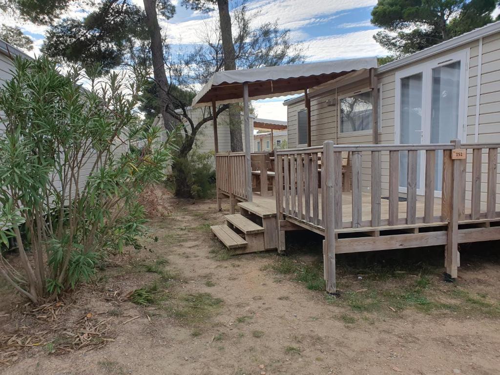 Camping NARBONNE PLAGE – mobile-home climatisé 6 personnes 3 chambres 8 Avenue des Vacances 11100 Narbonne-Plage