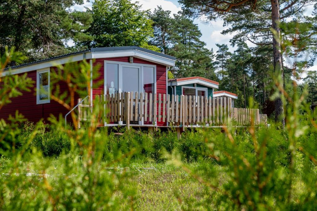 Camping Naturcamping Lüneburger Heide - Chalets & Tiny Häuser 25 An der Bundesstraße 29614 Soltau