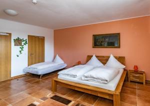 Camping Pension zum Reiterhof Byhleguhrer Straße 6 03096 Schmogrow Brandebourg