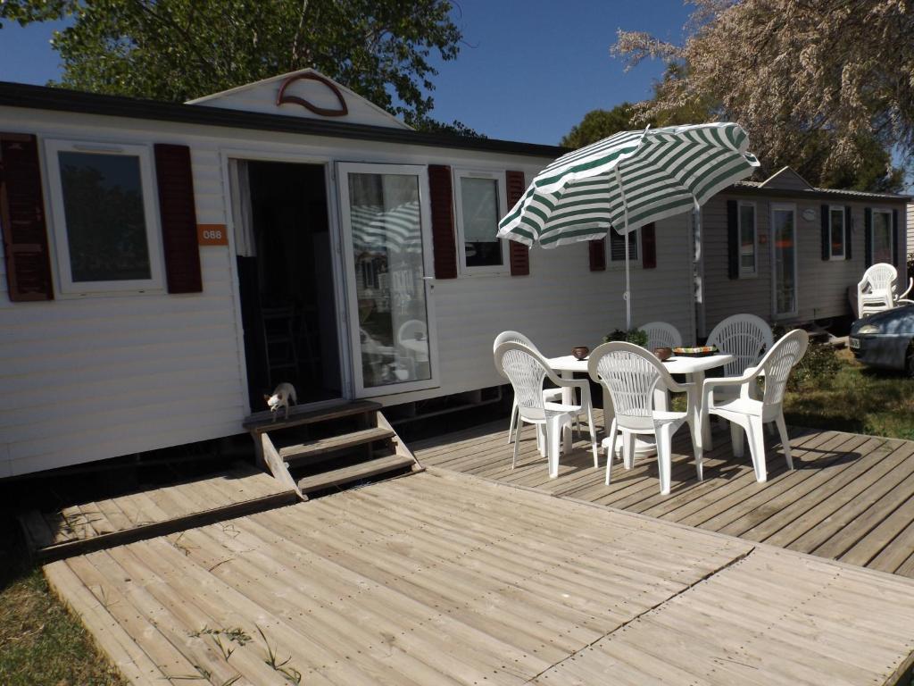 Camping Plage et farniente CAMPING ENSOYA TOHAPI 54 Avenue de Perpignan 11130 Sigean