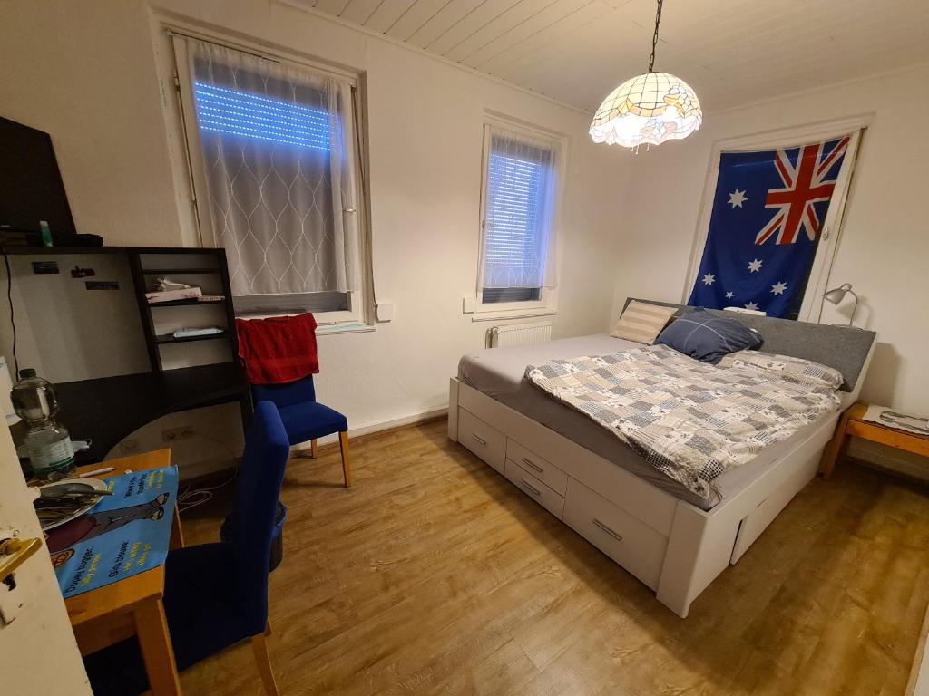 Camping Privat Zimmer Hohenstaufenstraße 34 EG links 73033 Göppingen