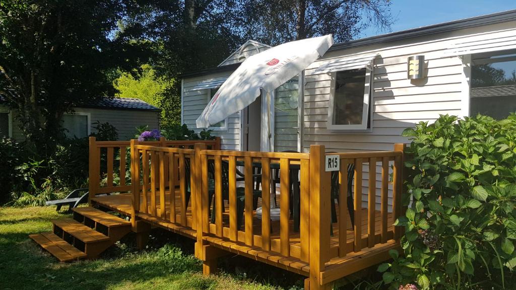 Camping Royal Castel mobile home R15 90 Allée de Lanniron 29000 Quimper