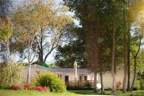 SAINT NICOLAS LODGE 1 ROUTE DU MERIOT, 10400 Port-Saint-Nicolas