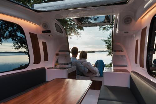 Sealander - Tiny Wohnwagen und Boot - Ferienwohnung Creutzig am Campingplatz Schachenhorn
