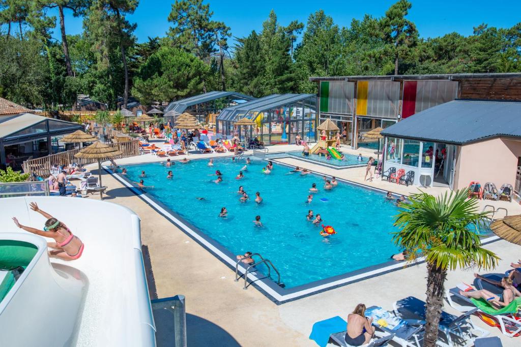 Camping Camping Signol 21 avenue des albatros, 17190 Boyardville