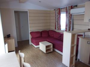 Spacieux MH 3 chambres 2 sdb avec lave linge et lave vaisselle ES80