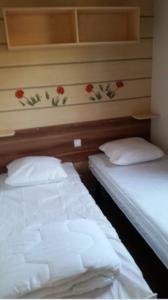 Spacieux MH 3 chambres 2 sdb avec lave linge et lave vaisselle ES80