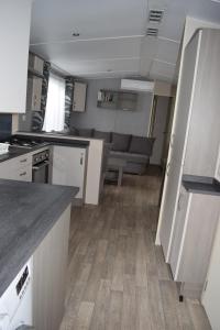 Spacieux Mobilhome 843 6-8pers de 45m² dans Camping 4*