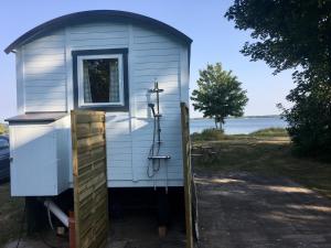 Camping Tiny Beach House \ Gut Hohenstein 24360 Barkelsby Schleswig-Holstein