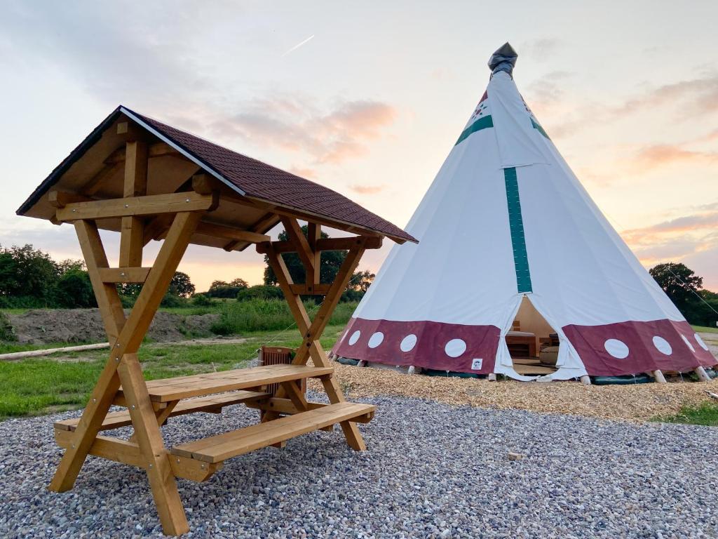 Camping Tipi Wappo 3 Perdöler Mühle 24601 Belau