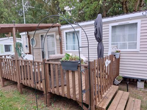 Venez goûter au plaisir de la nature - Mobile home récent cosy tout confort cadre chaleureux a 2 pas d' EUROPAPARK RULANTICA a Boofzheim