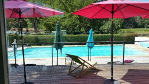 Camping Village Camping Les Vignes Le Méouré 46700 Puy-lʼÉvêque Midi-Pyrénées