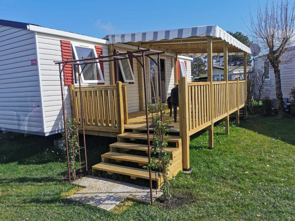 Camping Village vacances 4 étoiles Siblu les charmettes 17570 les mathes Avenue de la Palmyre 17570 Les Mathes