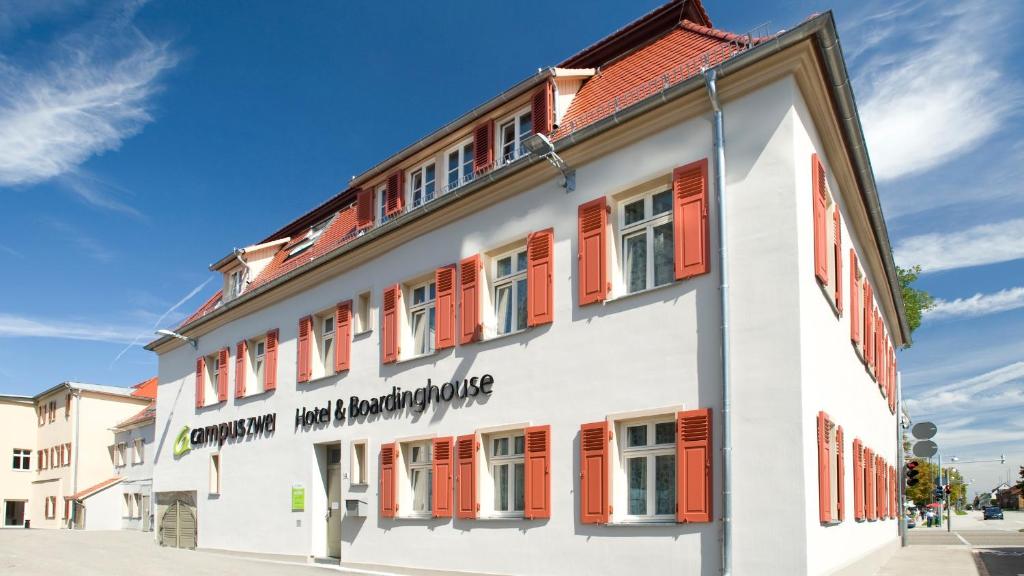 Hôtel campuszwei - Hotel & Boardinghouse Akademiehof 2-3 (GPS: Stuttgarter Straße 18), 71638 Ludwigsbourg