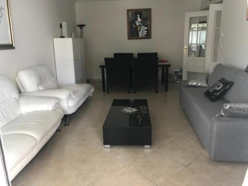 Appartement Cannes, bd d'Alsace 61 Boulevard d'Alsace Cannes