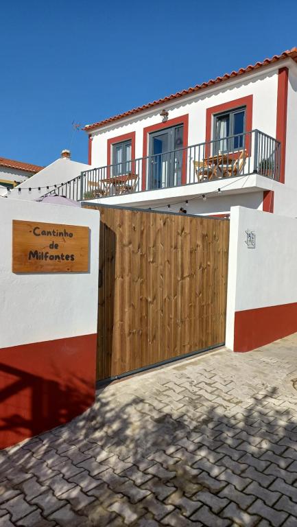 Maison d'hôtes Cantinho de Milfontes Travessa dos Amadores, 7645-313 Vila Nova de Milfontes