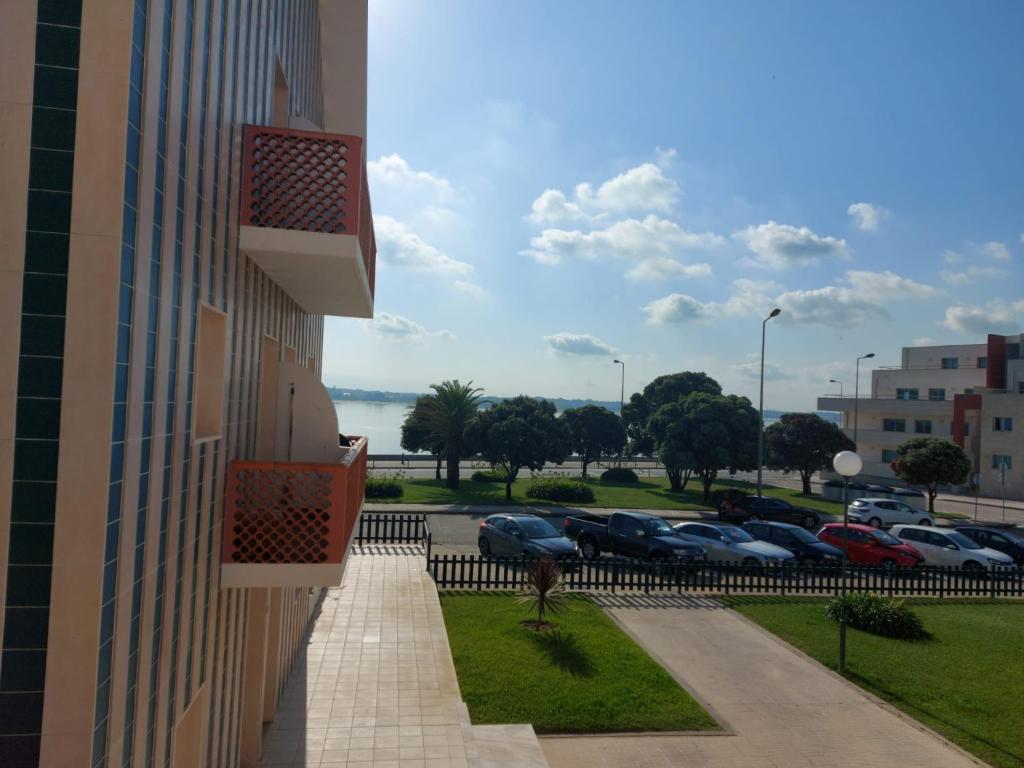 Appartement Cantinho Frente de Ria - Praia da Costa Nova AVENIDA DE NOSSA SENHORA DA SAÚDE - 6 1º NORTE AL - COSTA NOVA, 3830-460 Gafanha da Encarnação