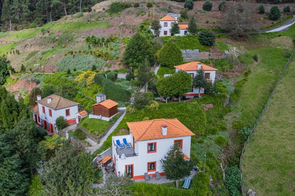 Maisons de vacances Cantinho Rural Sitio do Ribeiro serrão Camacha, 9135-395 Camacha