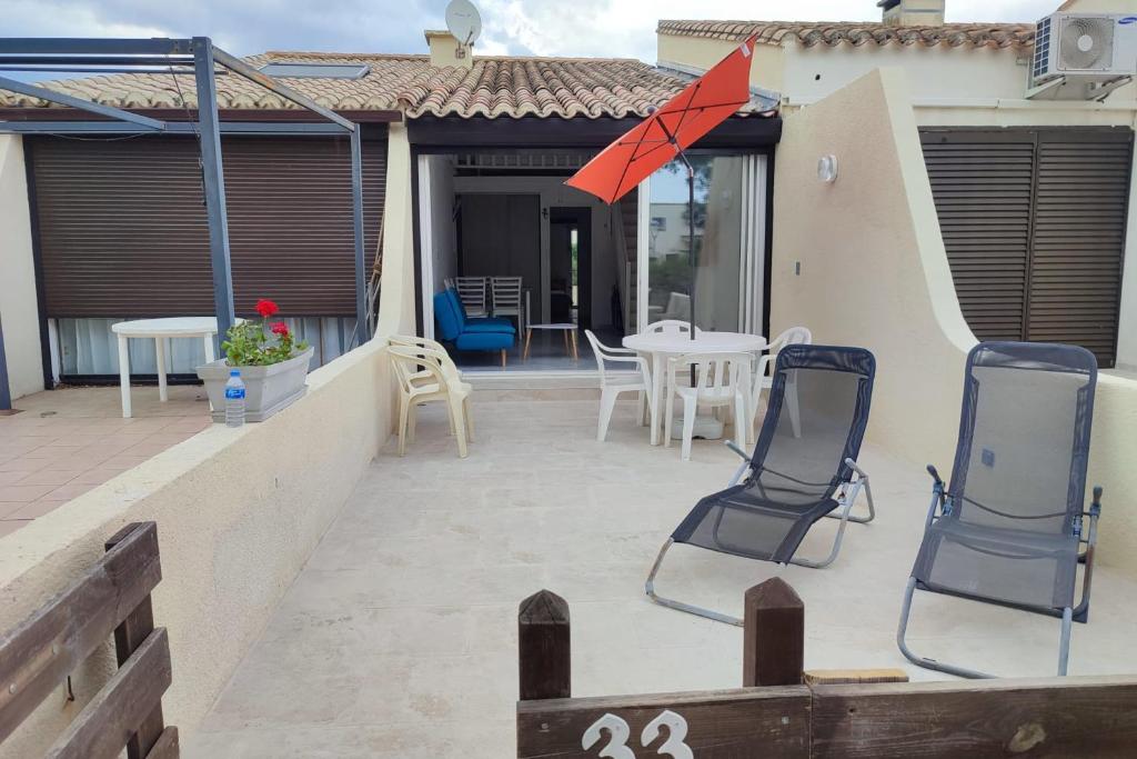 Villa Cap d' Agde Naturiste Hélio-village villa 33 4, rue des Néréides Hélio-village 33, 34300 Le Cap d\'Agde