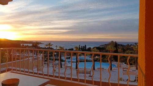 Appartement Cap Estérel Agay St Raphaël vue mer Rue de l'Estérel Agay