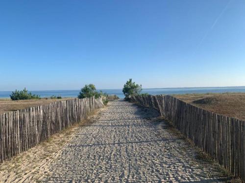 Carnac superbe appt 4 pers vue exceptionnelle sur la mer Carnac france