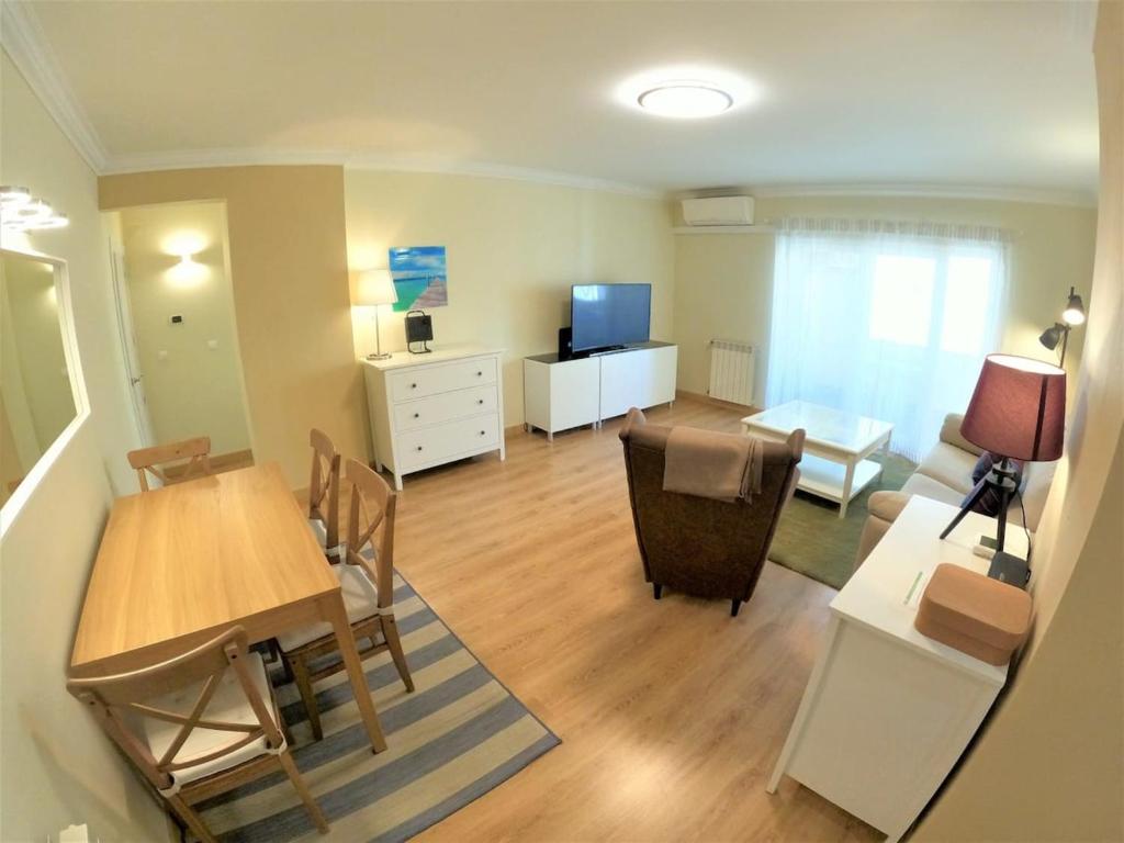 Appartement Carnaxide modern T1 apartment w balcony in Carnaxide Oeiras Lisbon Avenida Edmundo Lima Basto 3, 2790-223 Carnaxide