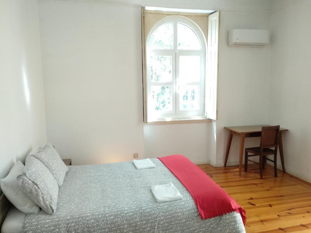 Maison de vacances Carolina M Apartment in front of Metro Rua Oliveira Monteiro, 245, 4050-443 Porto