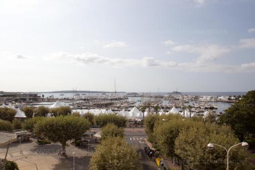 Carrousel 5 Cannes france