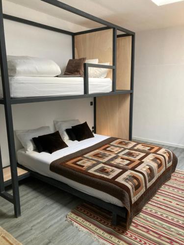 Caruma Surf Hostel & Suites Matosinhos portugal