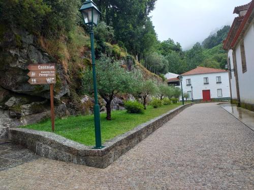 Maison de vacances Casa Abrigo do Lagar Largo da Nossa Senhora da Abadia Bouro Santa Maria Amares