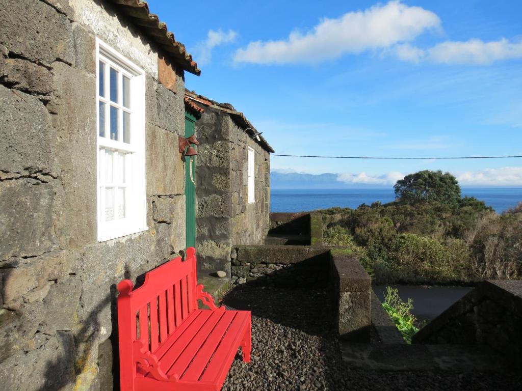 Séjour à la ferme Casa Adega Alto do Passinho Rua do Canto Santo Amaro, 9940-185 Terra Alta