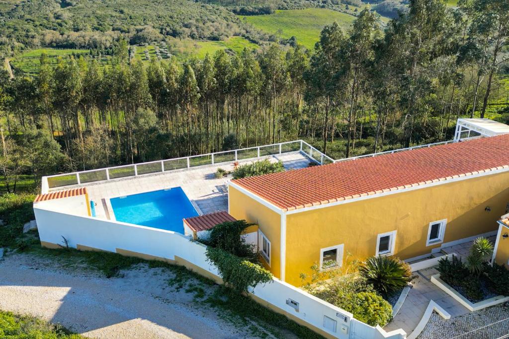 Maison de vacances Casa Amarela - Countryside Villa by LovelyStay Rua Cova do Ferreiro, 2460-484 Alcobaça