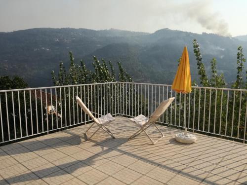 Maison de vacances Casa Amarela - Região do Douro Rua do Vimieiro 320 - Sande - 4625-510 Marco de Canaveses - PORTUGAL Loureiro