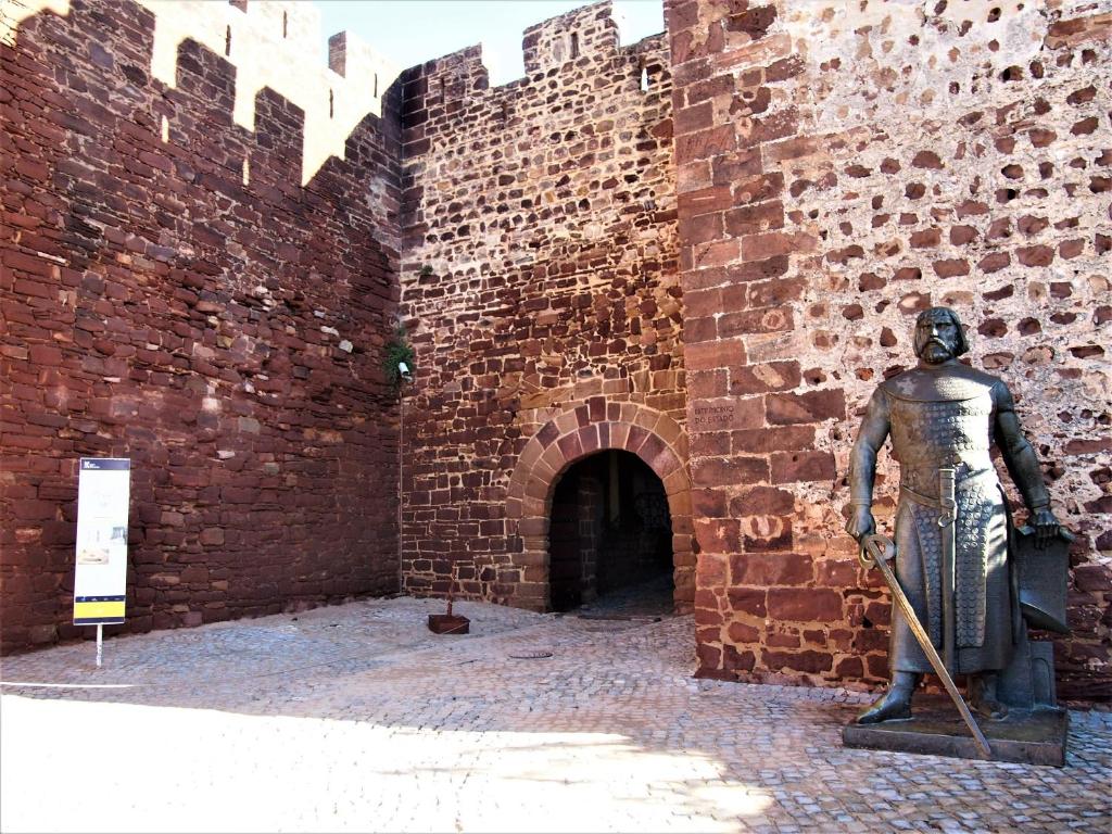 Maison de vacances Casa BIBÉ Travessa Portas de Loulé N.8, 1º, 8300-189 Silves