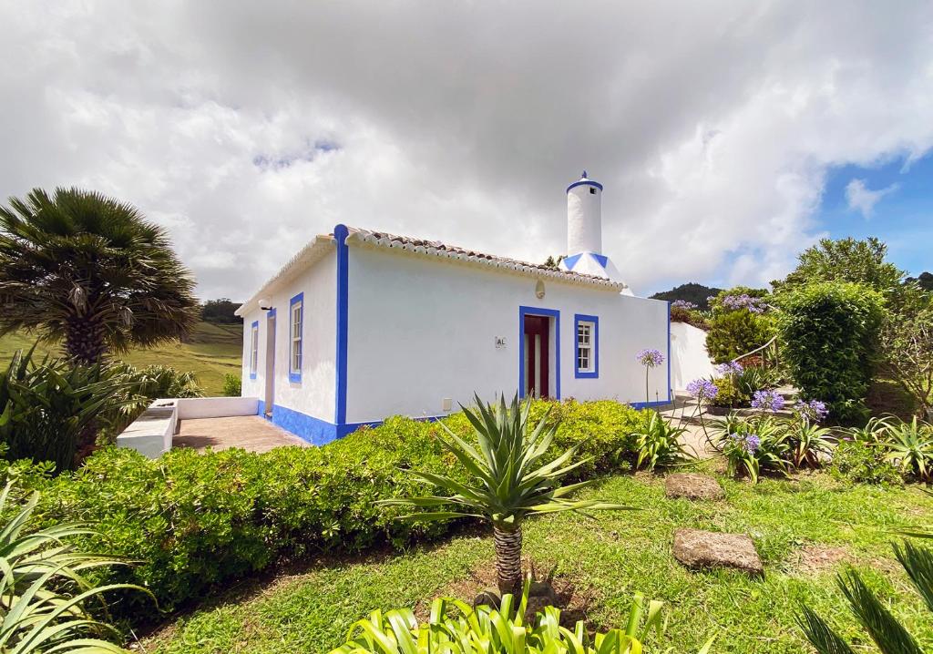 Maison de vacances Casa Boavista Caminho Fundo, 9580-112 Santa Bárbara