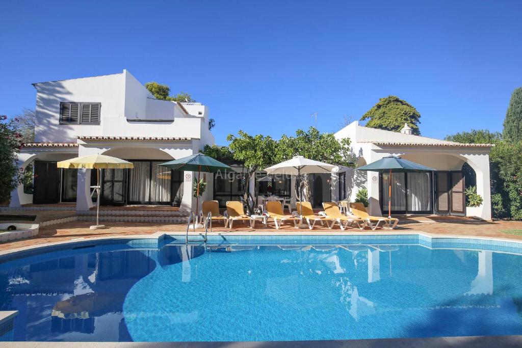 Villa Casa Carioca Algarve Club Atlantico Lote 15E Alfanzina, 8400-550 Benagil