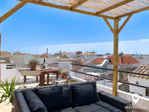 Casa Castelo, Unique Flat w pool in Taviras Historical Centre Tavira portugal