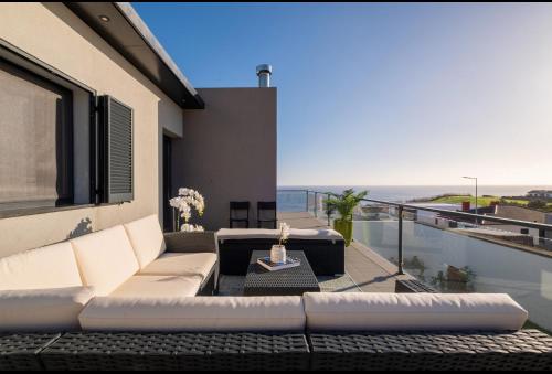 Maison de vacances Casa Celeste - Deluxe Ocean View/Heated Pool 16 Rua Rui Vaz de Medeiros Ponta Garça