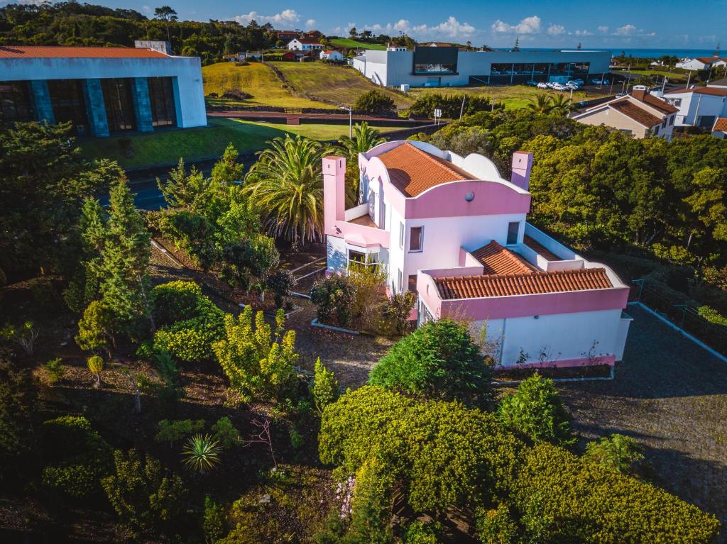 Maison de vacances Casa Cor de Rosa Rua dos Biscoitos, 67, 9950-333 Madalena